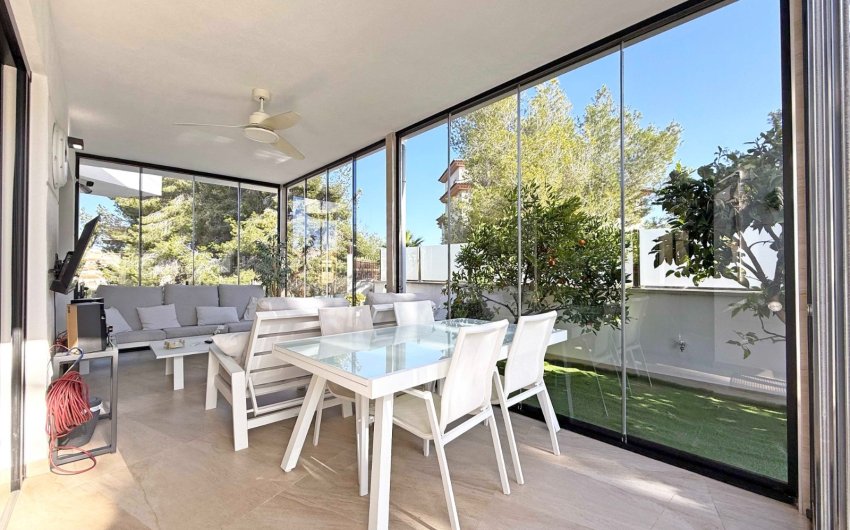 Revente - Villa -
Orihuela Costa - Villamartín