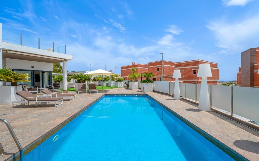 Revente - Villa -
Orihuela Costa - Villamartín