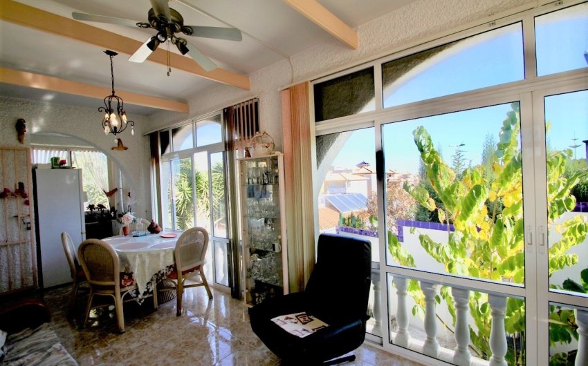 Revente - Villa -
Orihuela Costa - Villamartín