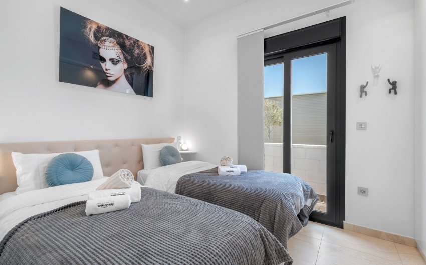 Revente - Villa -
Orihuela Costa - Villamartín
