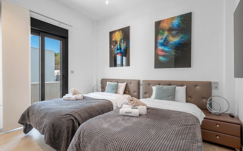 Revente - Villa -
Orihuela Costa - Villamartín