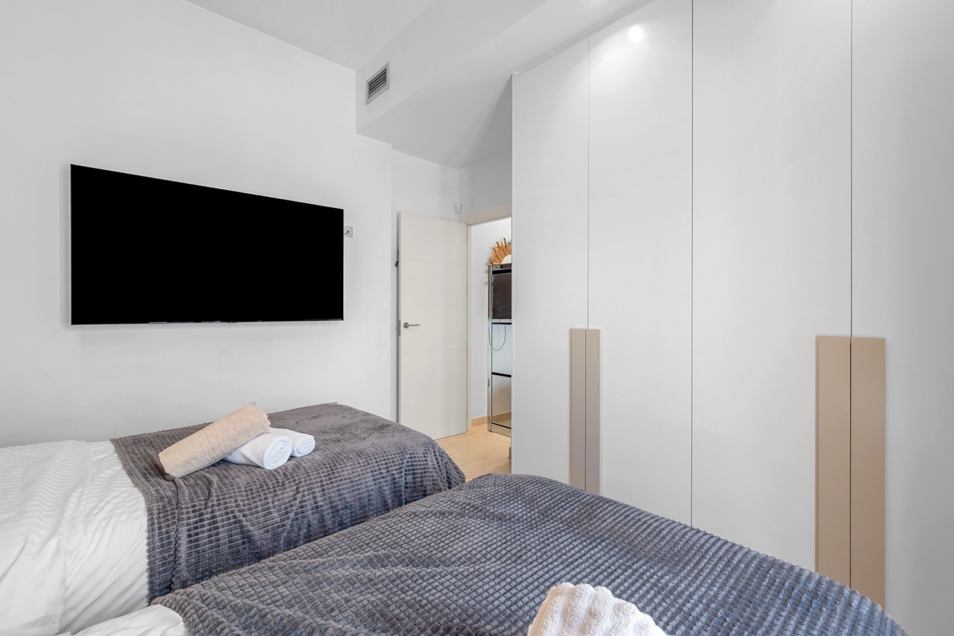 Revente - Villa -
Orihuela Costa - Villamartín