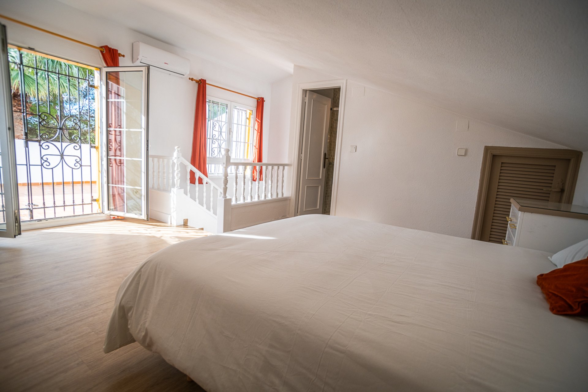 Revente - Villa -
Orihuela Costa - Villamartín