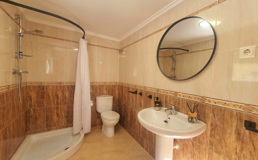 Revente - Villa -
Orihuela Costa - Villamartin