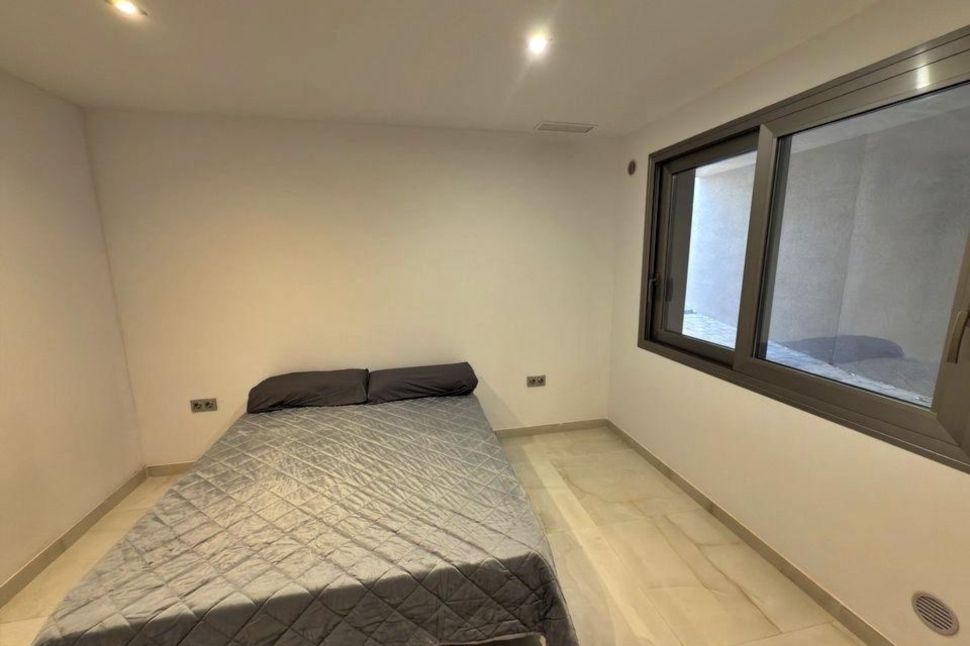 Revente - Villa -
Orihuela Costa - Villamartín