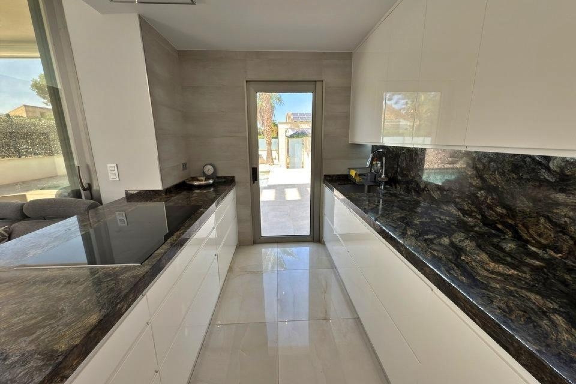 Revente - Villa -
Orihuela Costa - Villamartín