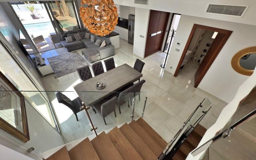 Revente - Villa -
Orihuela Costa - Villamartín