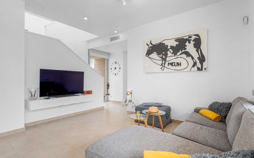 Revente - Villa -
Orihuela Costa - Vistabella