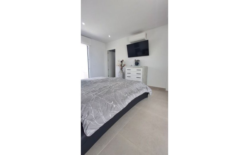 Revente - Villa -
Orihuela - Entre Naranjos Vistabella Golf