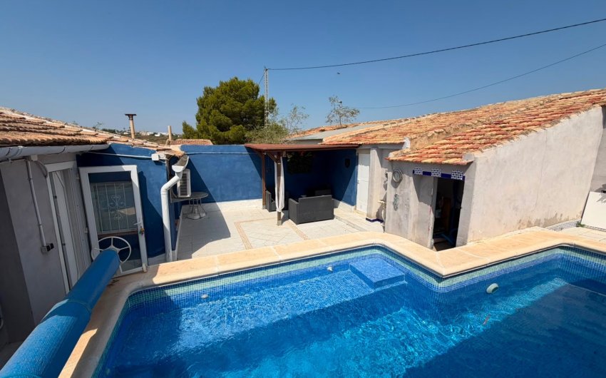 Revente - Villa -
Orihuela - Inland
