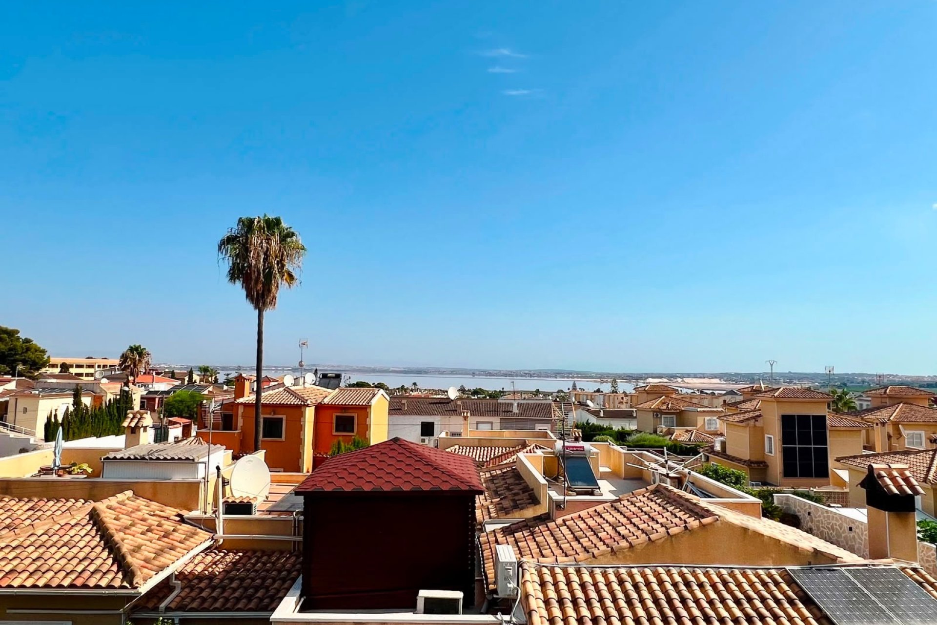Revente - Villa -
Orihuela - Inland