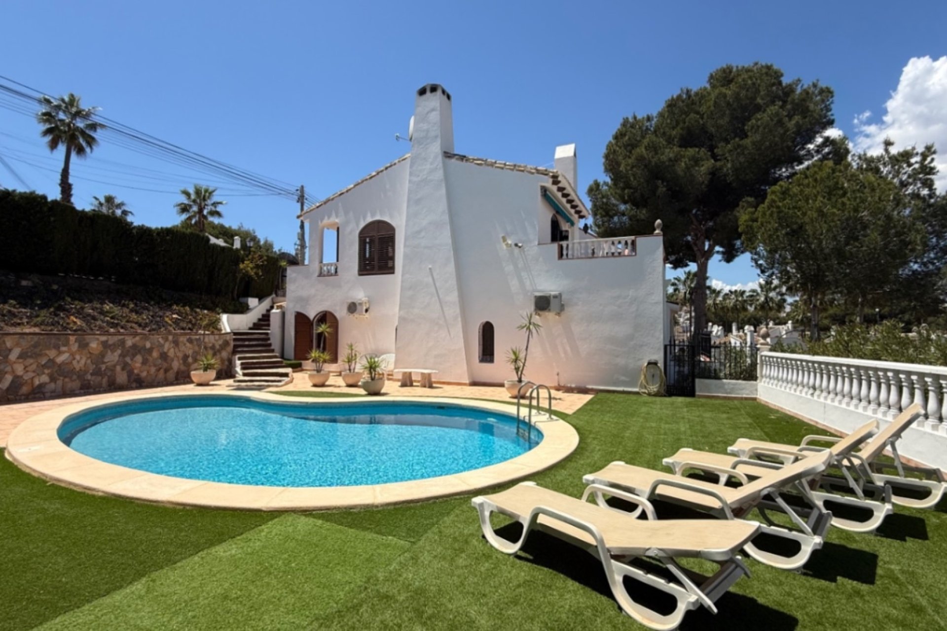 Revente - Villa -
Orihuela - Inland