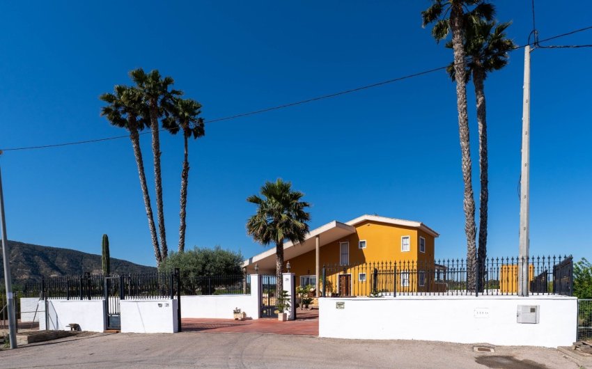 Revente - Villa -
Orihuela - Inland
