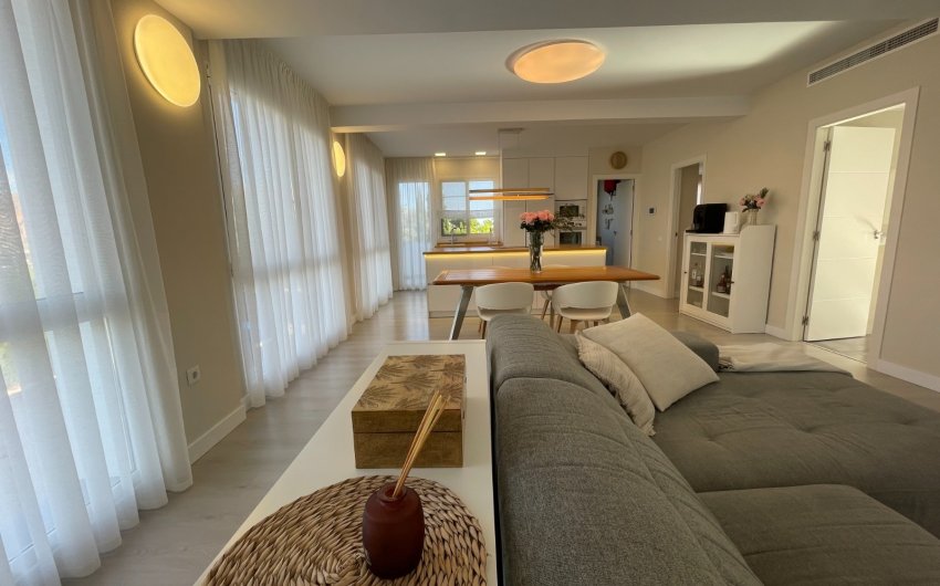 Revente - Villa -
Orihuela - Inland