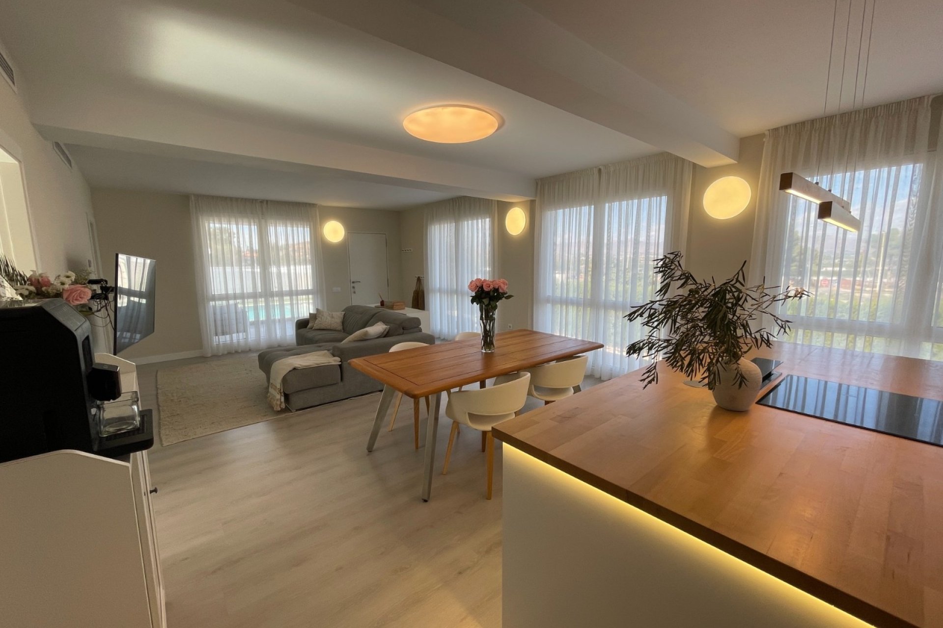 Revente - Villa -
Orihuela - Inland