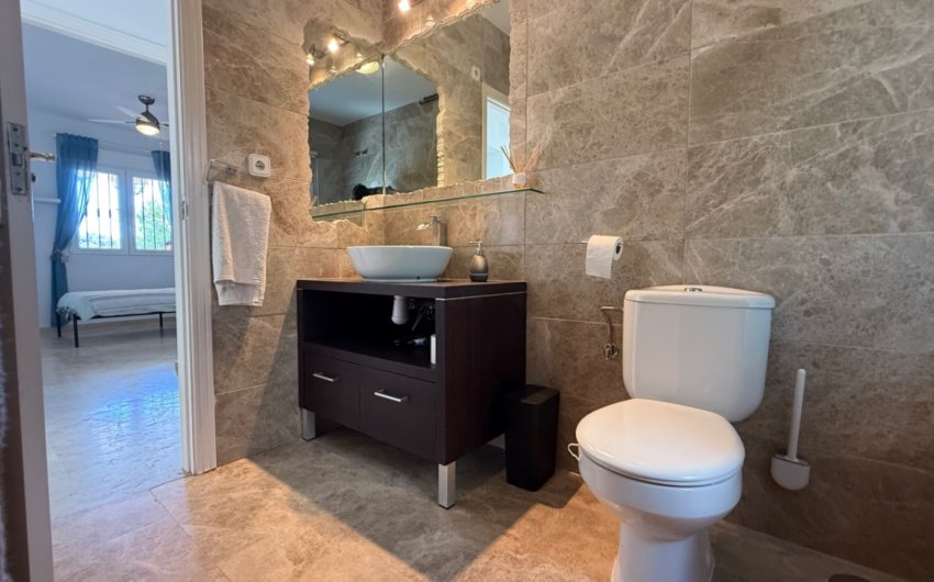 Revente - Villa -
Orihuela - Inland