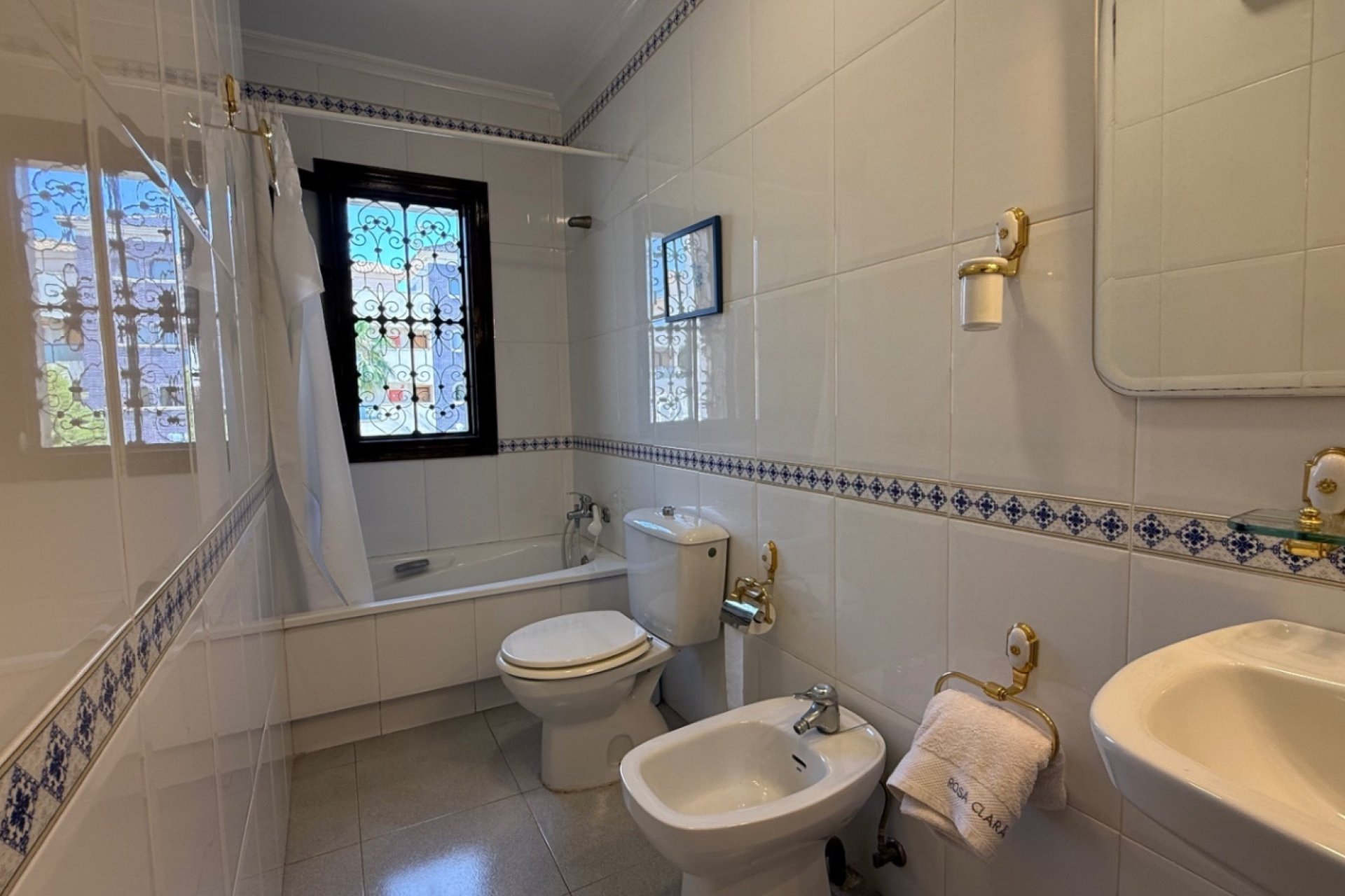 Revente - Villa -
Orihuela - Inland