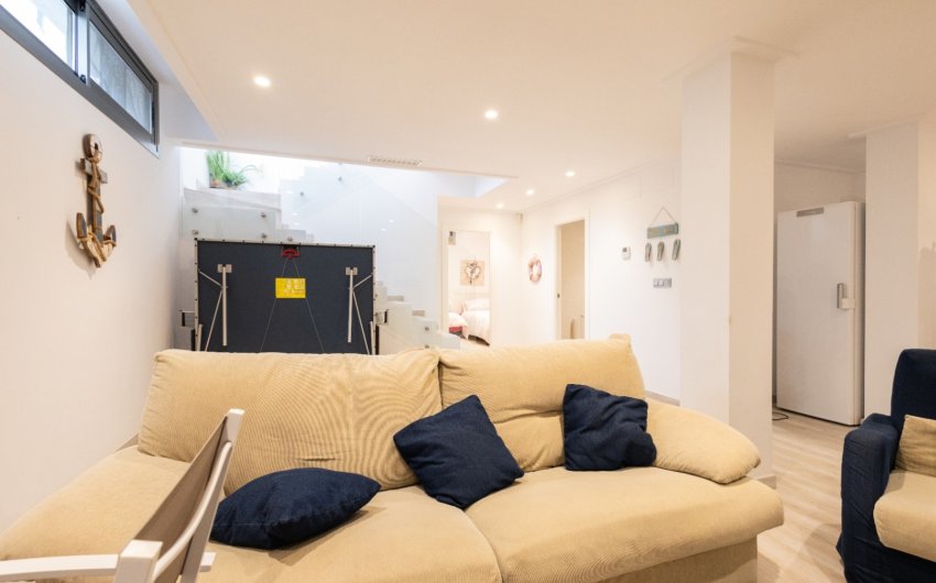 Revente - Villa -
Orihuela - Inland