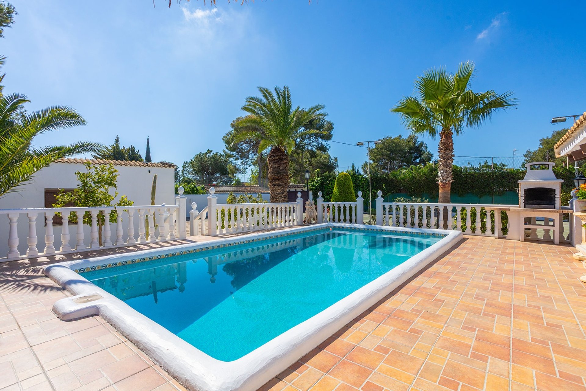 Revente - Villa -
Orihuela - Inland