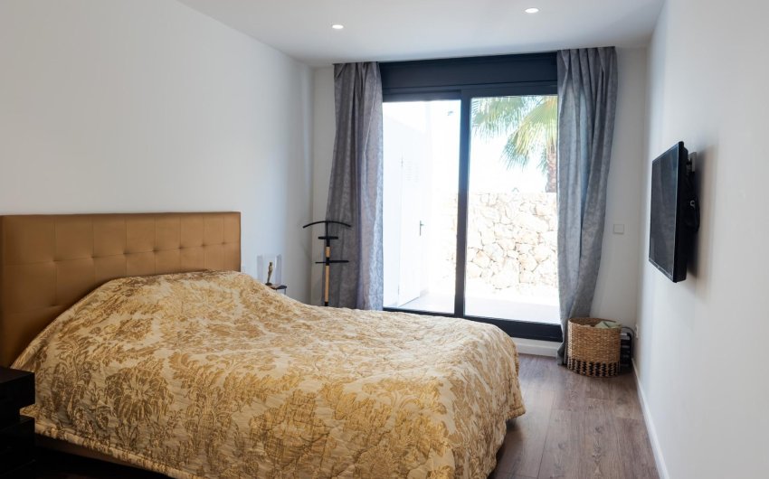 Revente - Villa -
Orihuela - Las Colinas Golf