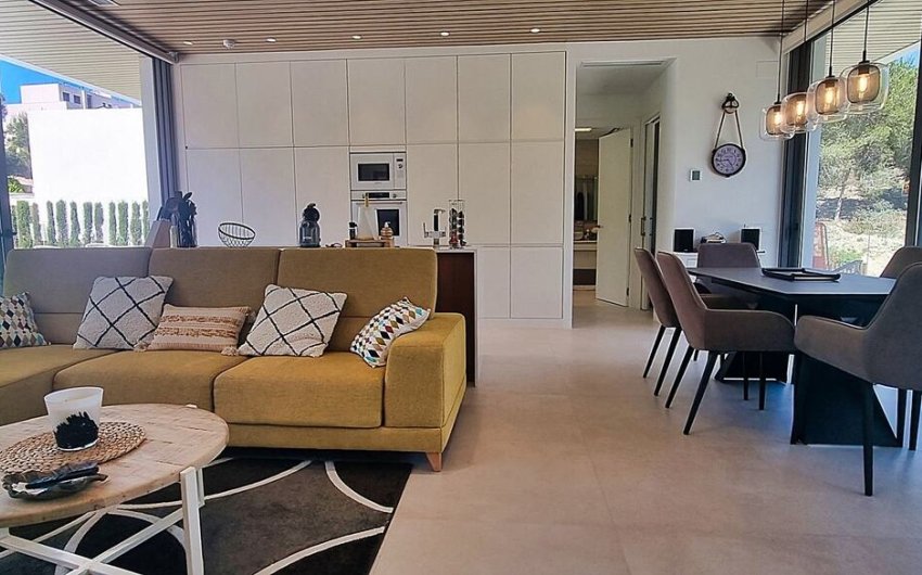 Revente - Villa -
Orihuela - Las Colinas Golf