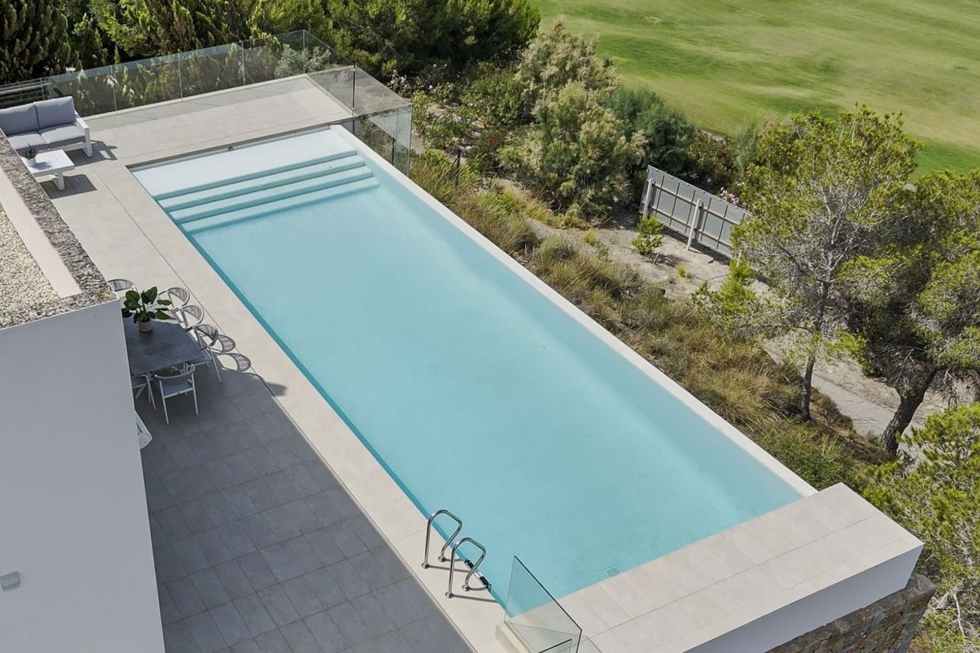 Revente - Villa -
Orihuela - Las Colinas Golf
