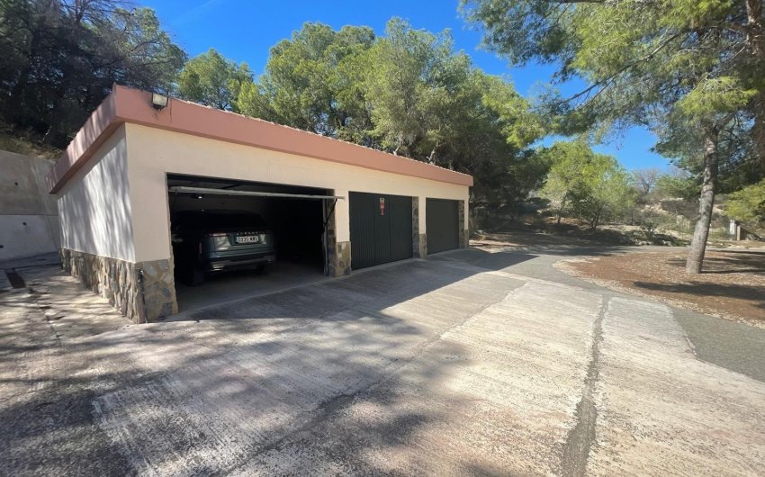 Revente - Villa -
Orihuela - Torremendo