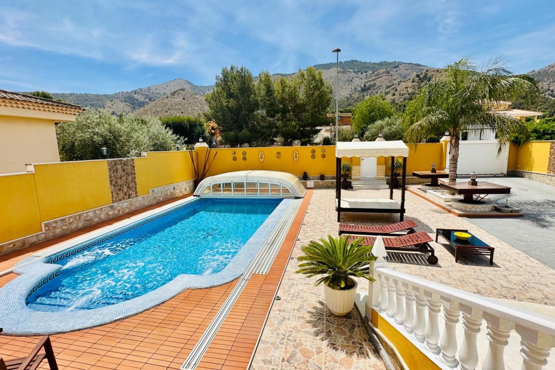 Revente - Villa -
Orihuela - Urb. Montepinar