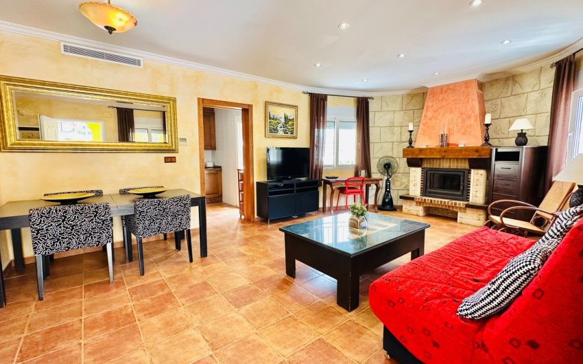 Revente - Villa -
Orihuela - Urb. Montepinar