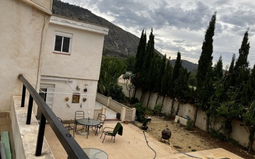 Revente - Villa -
Orxeta - Costa Blanca