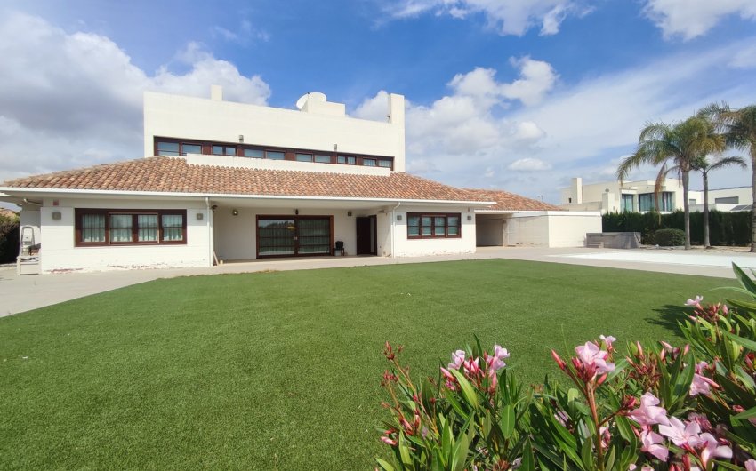 Revente - Villa -
Peraleja Golf Resort