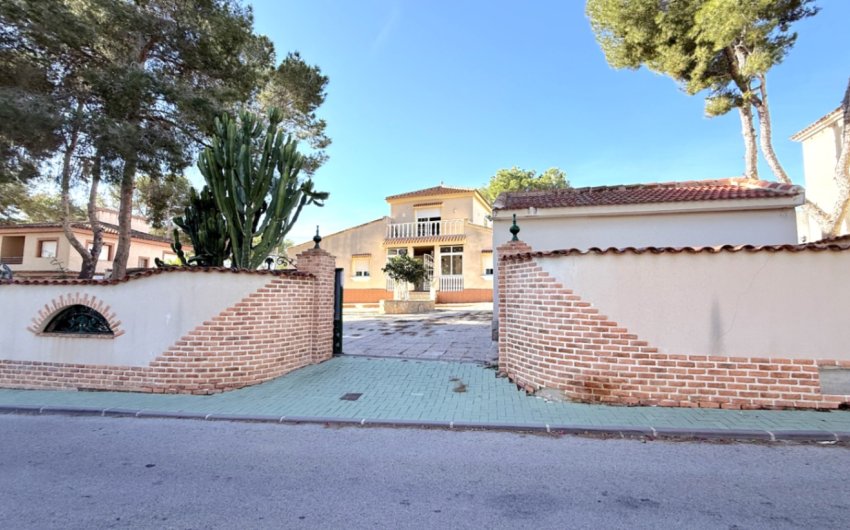 Revente - Villa -
Pilar de la Horadada - Costa Blanca Sur