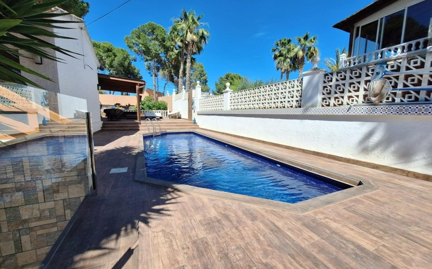 Revente - Villa -
Pilar de la Horadada - Pinar de Campoverde