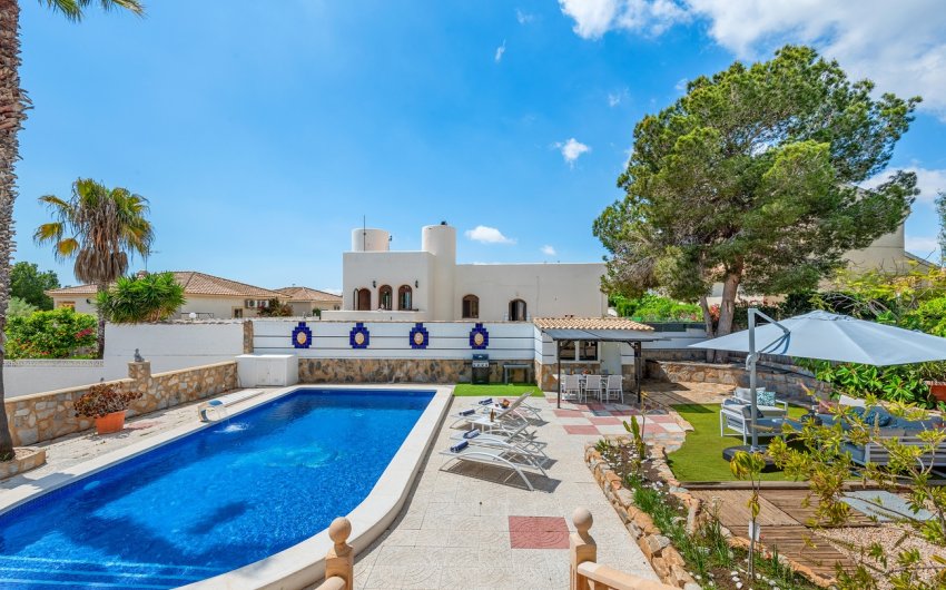 Revente - Villa -
Pinar de Campoverde - Costa Blanca