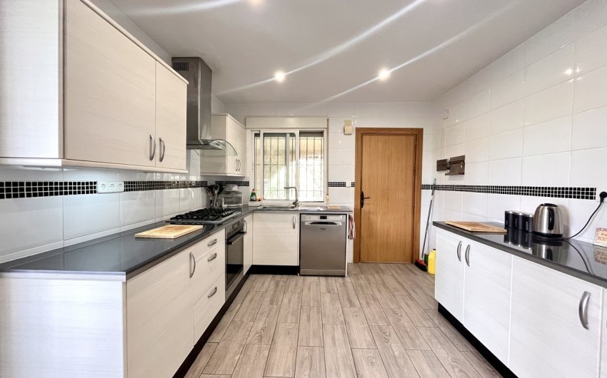 Revente - Villa -
Pinar de Campoverde - Inland