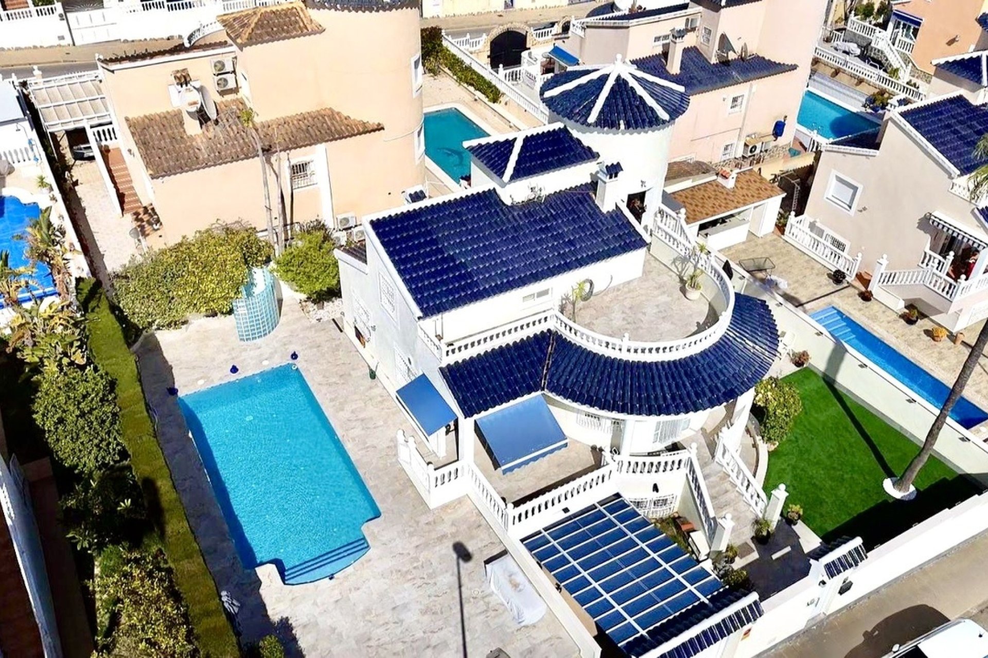 Revente - Villa -
Pinar de Campoverde - Inland