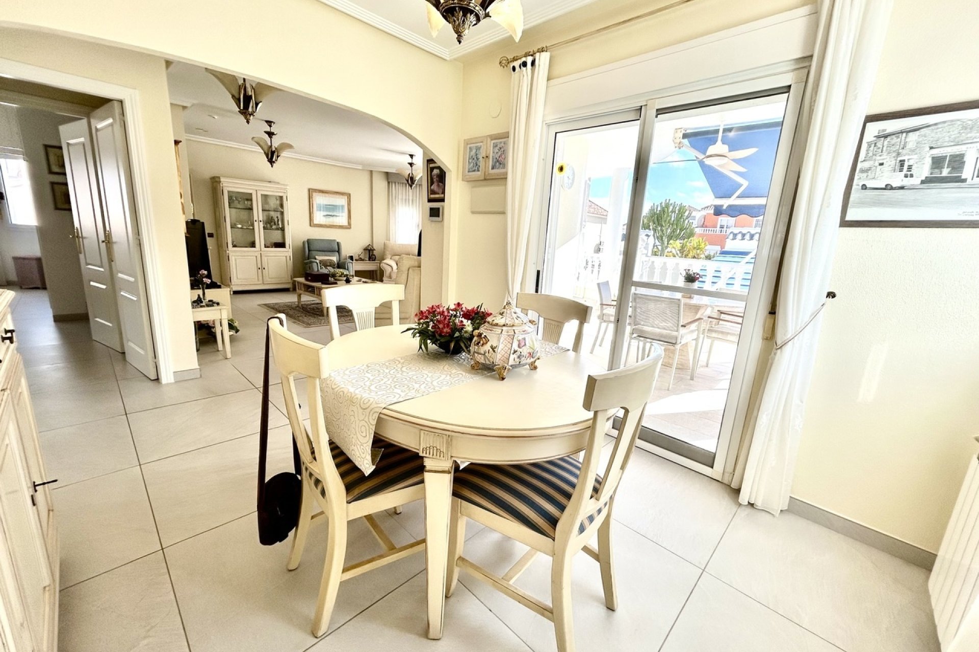 Revente - Villa -
Pinar de Campoverde - Inland