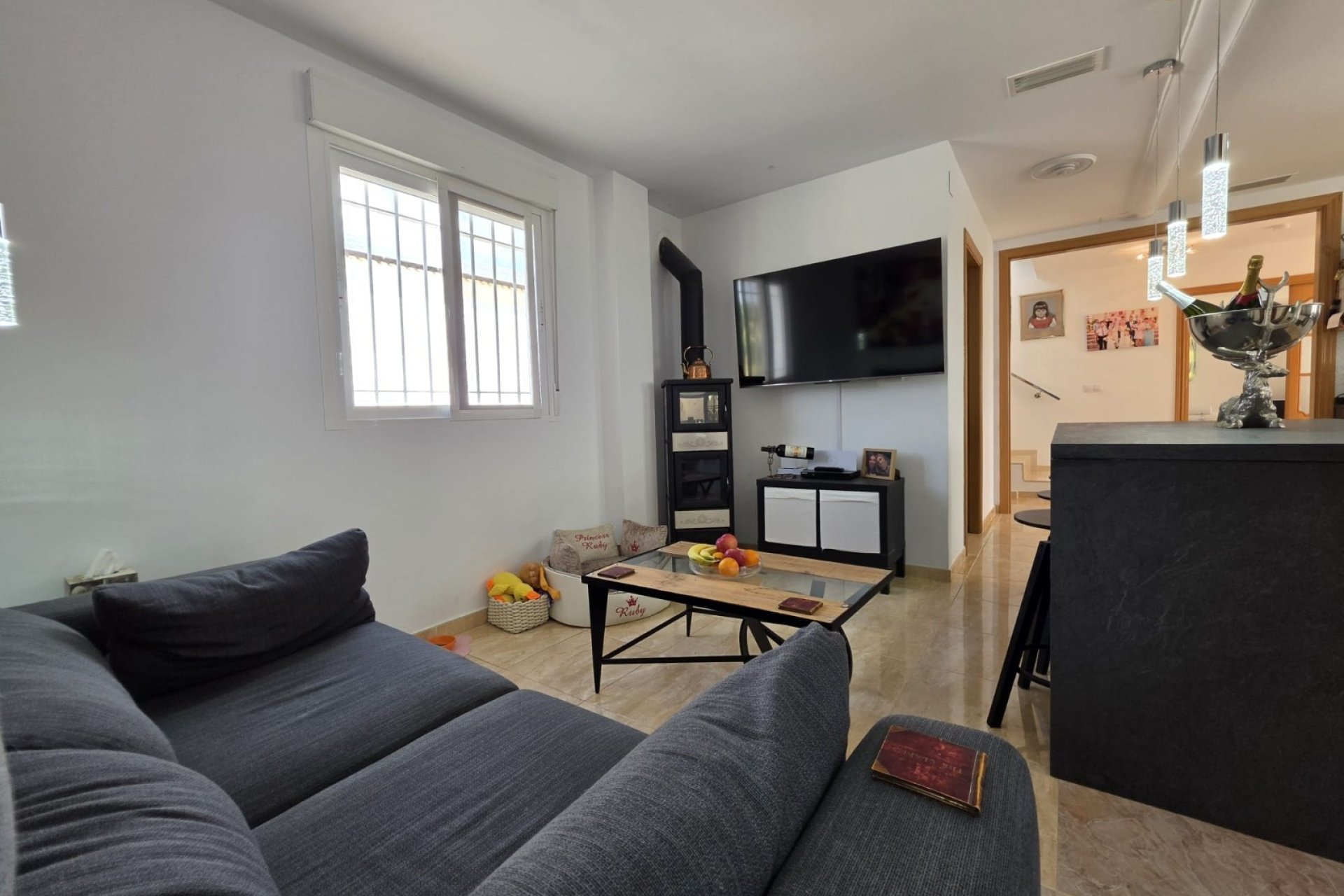 Revente - Villa -
Pinoso - Inland