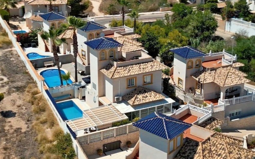 Revente - Villa -
Playa Flamenca - Costa Blanca