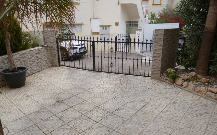 Revente - Villa -
Playa Flamenca - Costa Blanca