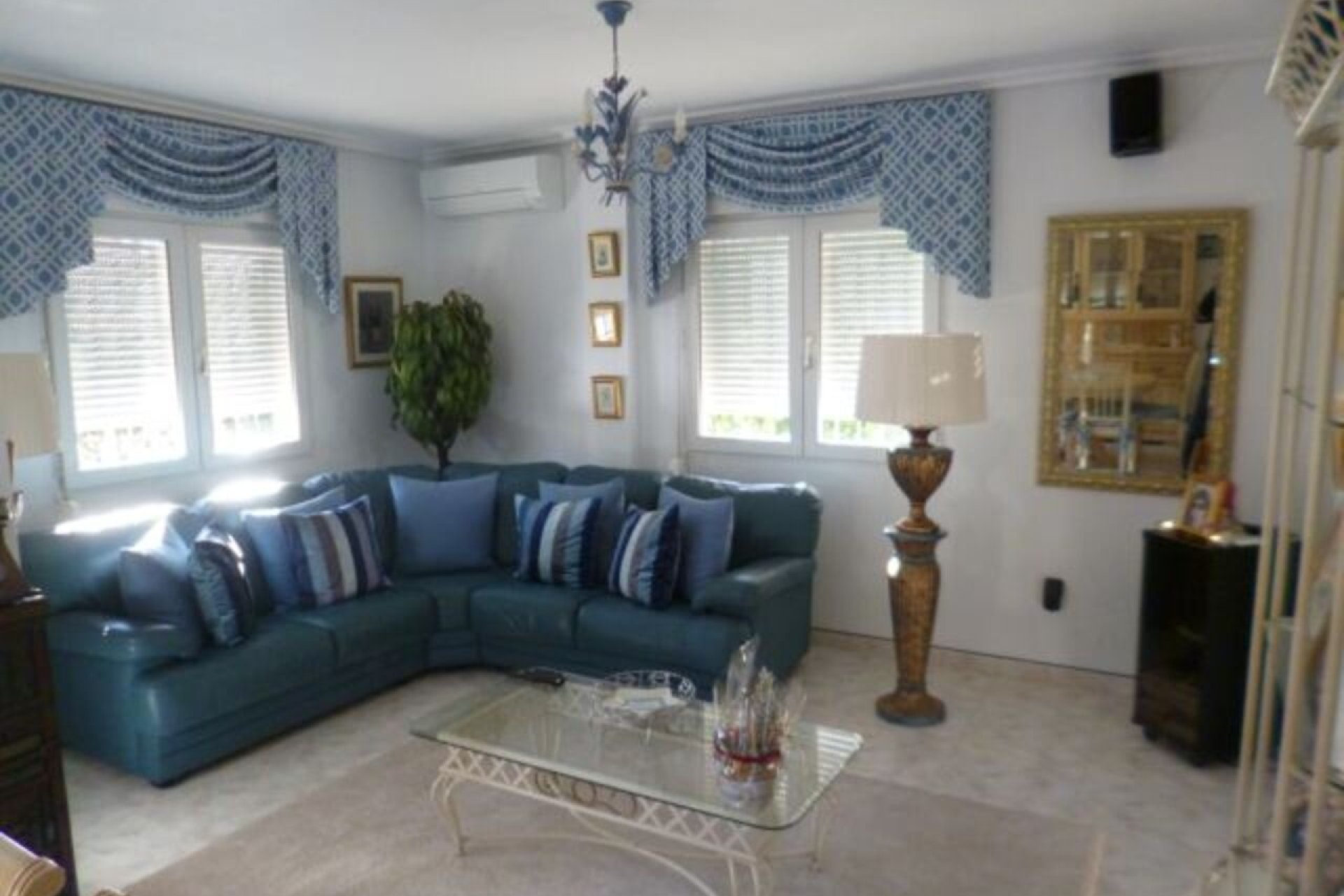 Revente - Villa -
Playa Flamenca - Costa Blanca