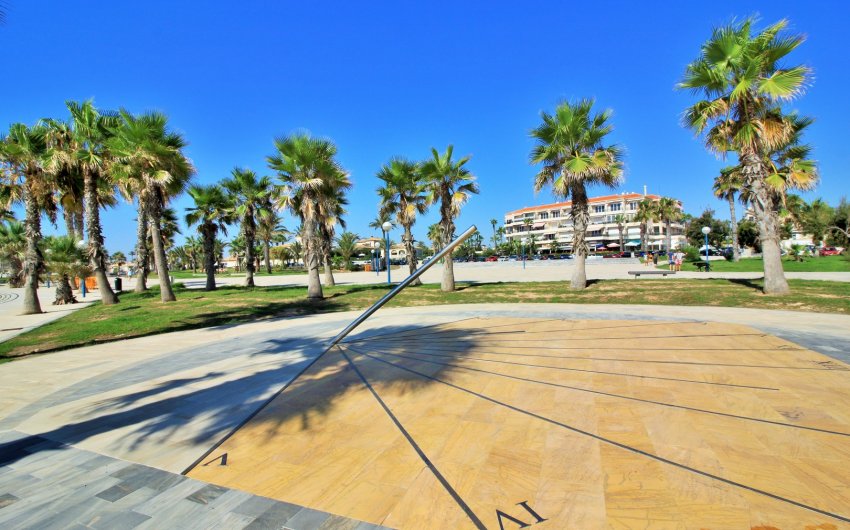 Revente - Villa -
Playa Flamenca