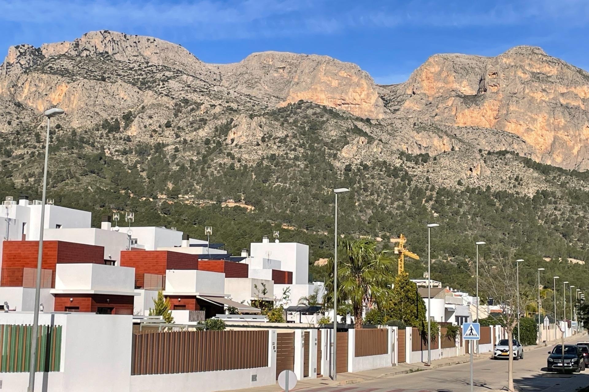 Revente - Villa -
Polop - Alberca