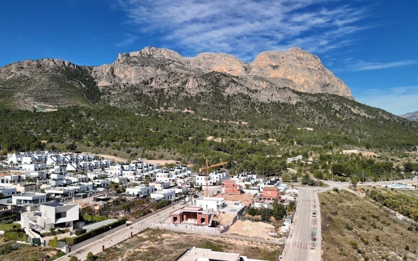 Revente - Villa -
Polop - Alberca