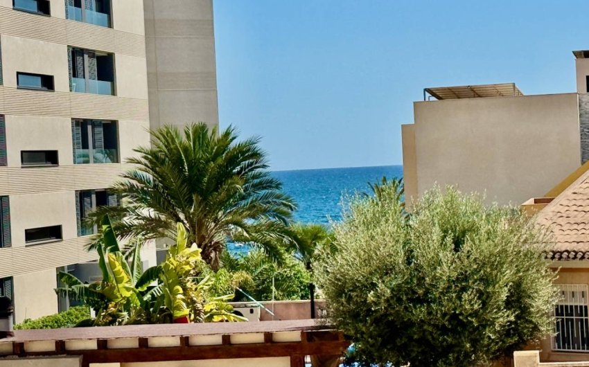 Revente - Villa -
Punta Prima