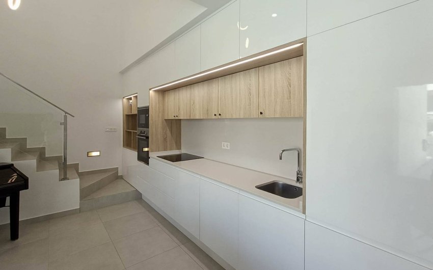 Revente - Villa -
Rojales - Inland