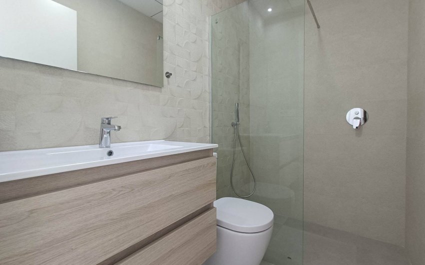 Revente - Villa -
Rojales - Inland