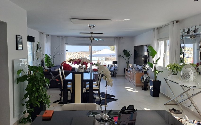 Revente - Villa -
Rojales - Inland