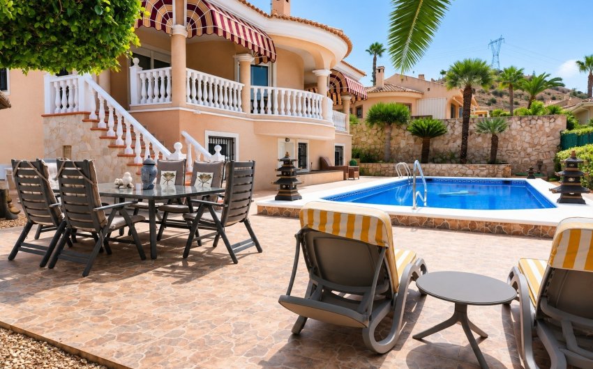 Revente - Villa -
Rojales - Inland
