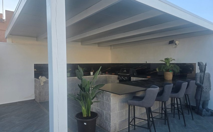 Revente - Villa -
Rojales - Inland